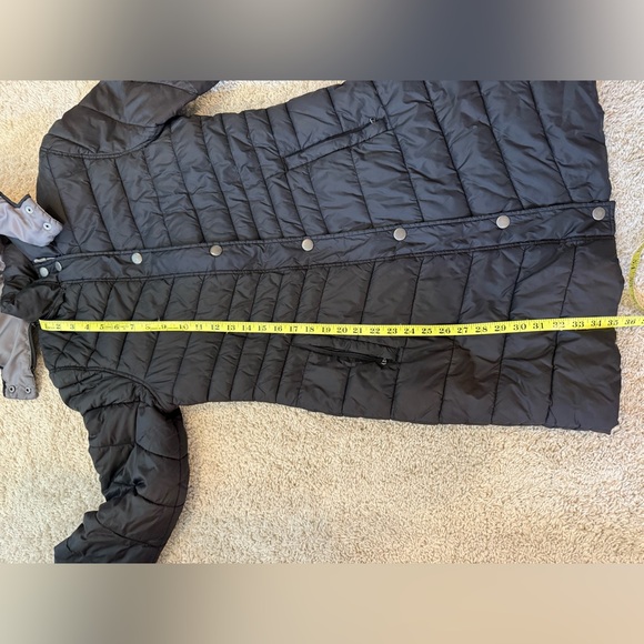 Women's Tek Gear SZ M Black Quilted Hooded (detachable) coat. Knee length. - Picture 6 of 11